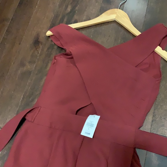 Red romper - Picture 8 of 9